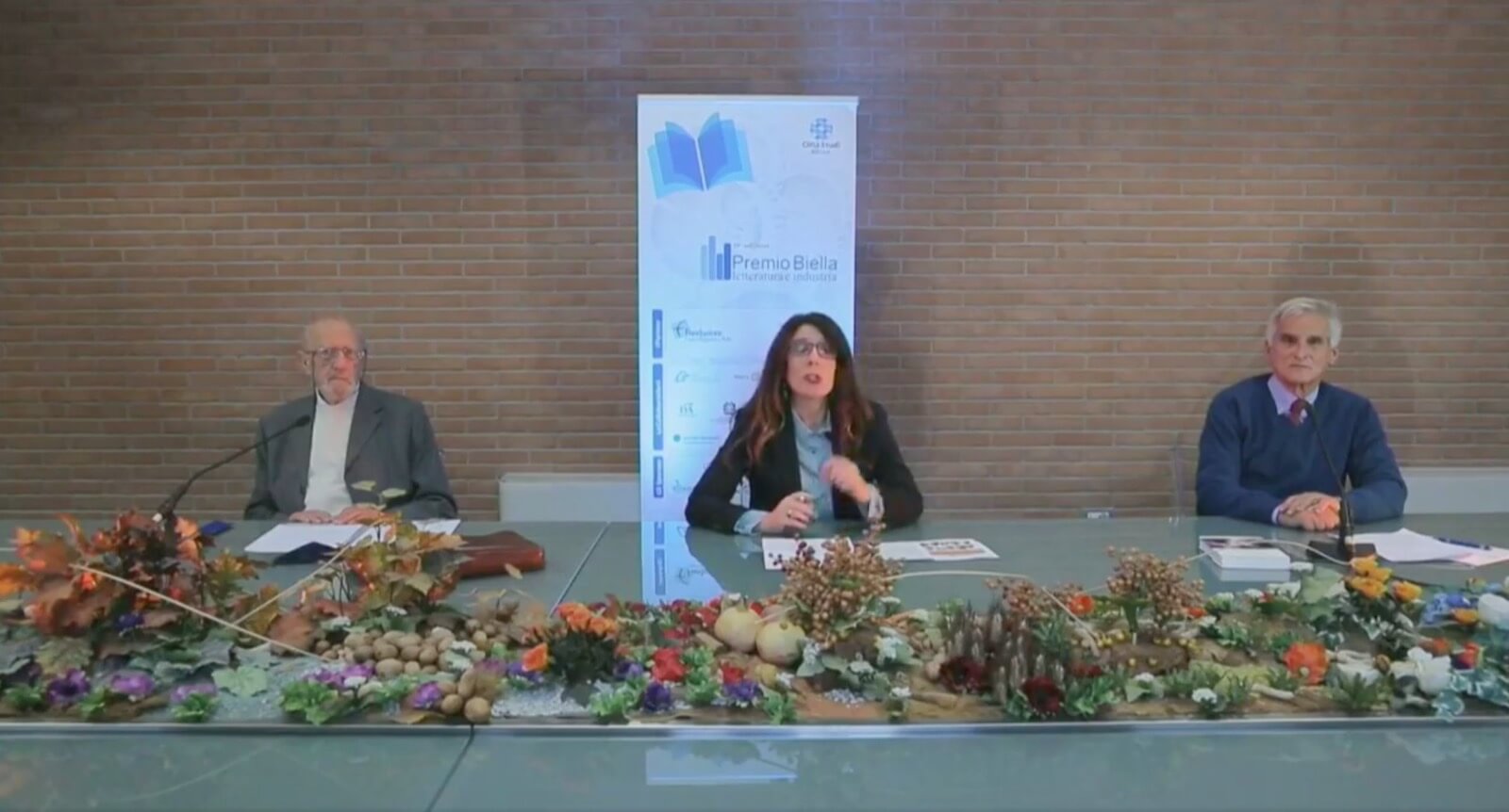 Tutti i momenti dell'incontro in streaming con i finalisti | Premio Biella Letteratura Industria